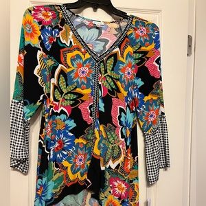 Beautiful shirt by Spense